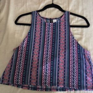 Crop top